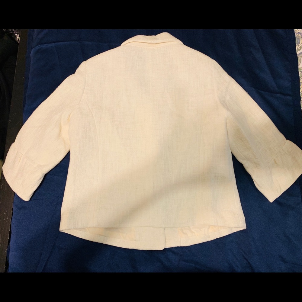 💋 off-white blazer! - Picture 2 of 8
